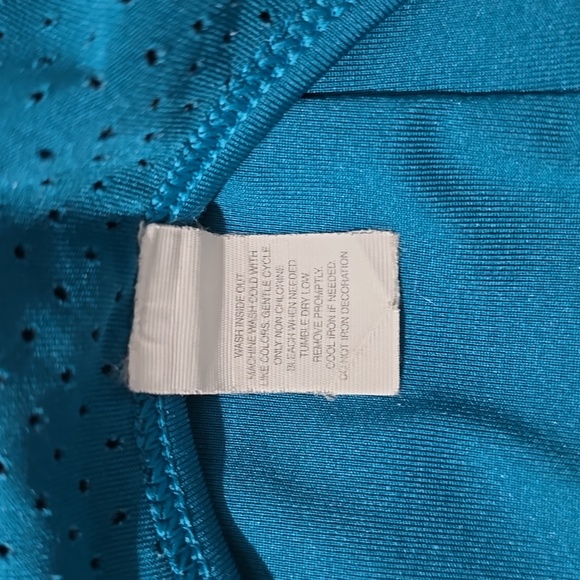 Fila Sport Mesh Back Built-In Bra Tank Medium - Picture 7 of 9